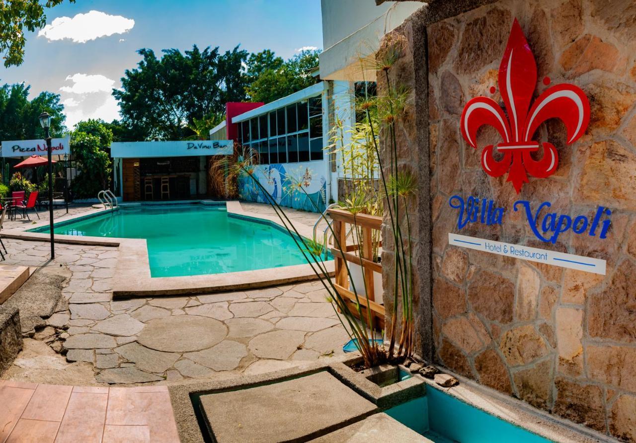 Villa Napoli Santa Ana Extérieur photo